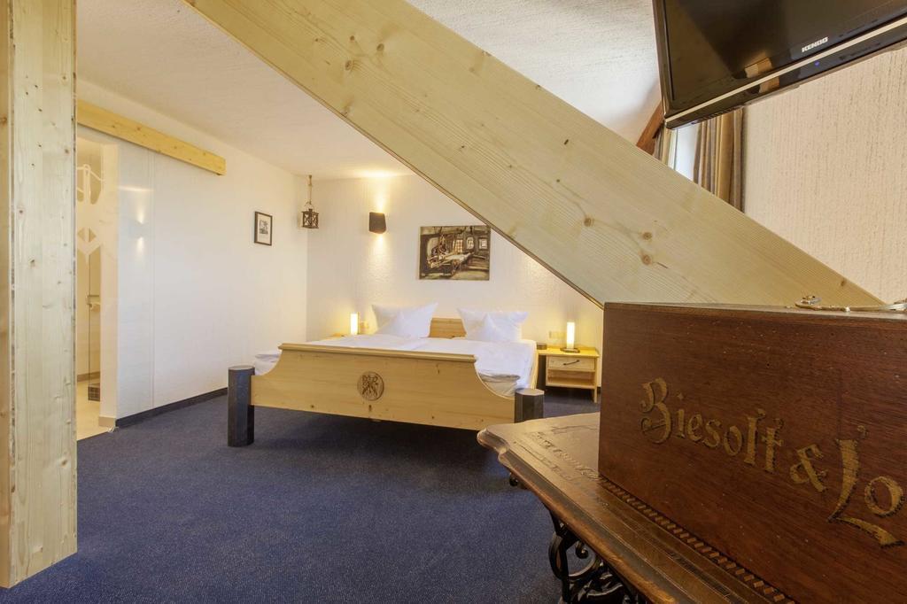 Burghotel 施托尔彭 外观 照片